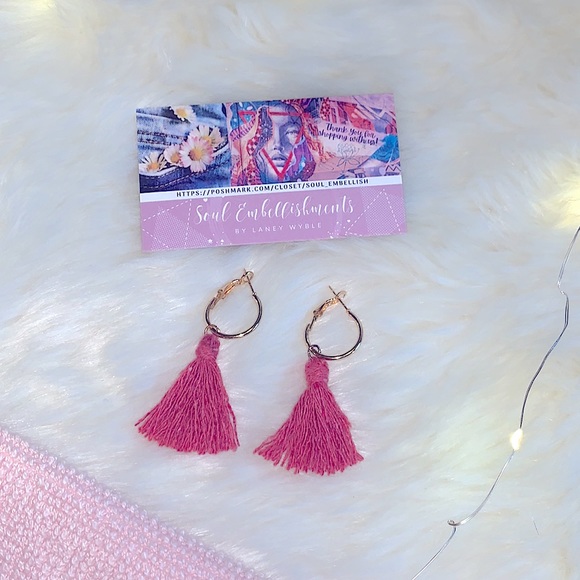 New Trendy BOHO STYLE Pink Tassels On Rose Gold Hoops,Easy Clip-Closure Earrings - Picture 5 of 16